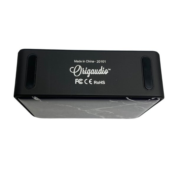 NEW Mini Phone Speaker Black or White Abstract Print Bluetooth Speaker Boxan… - Picture 7 of 14